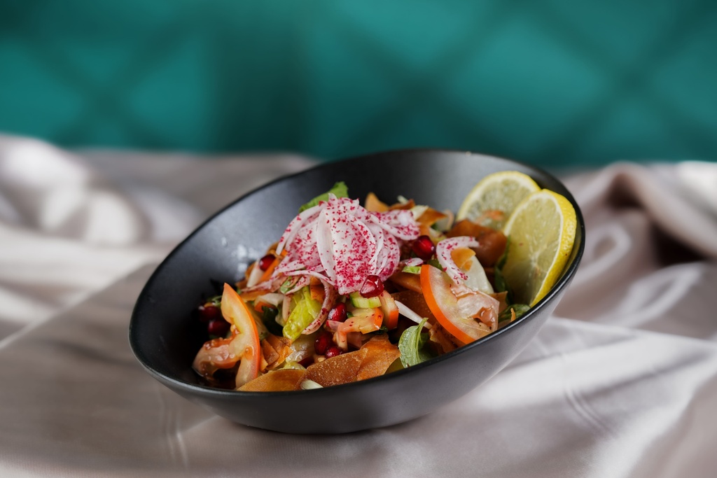 سلطة فتوش / Fattoush salad